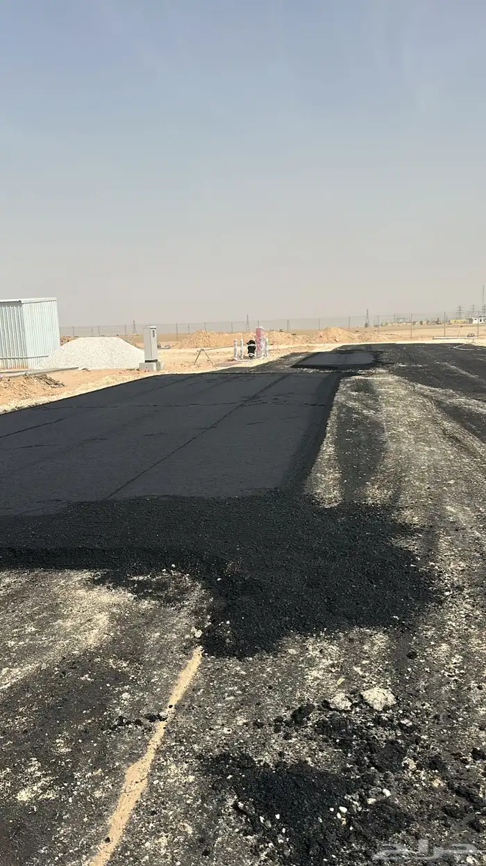 معدات اسفلت للإيجار 17