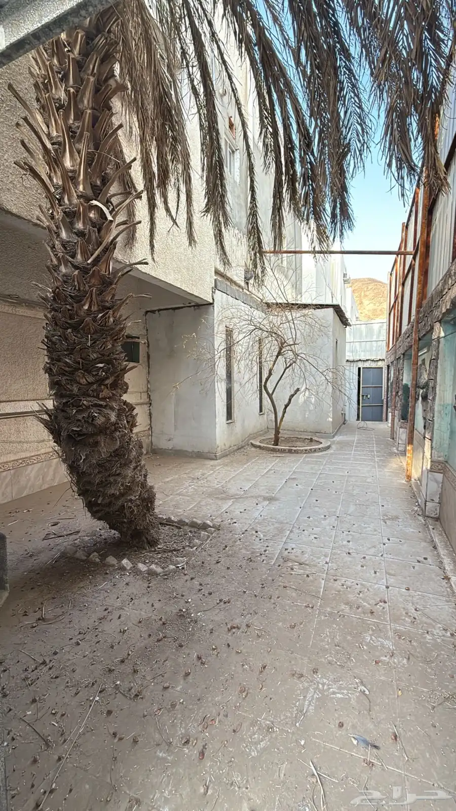 فرصه عماره للبيع على طريق الامام مسلم في المدينه المنوره 9