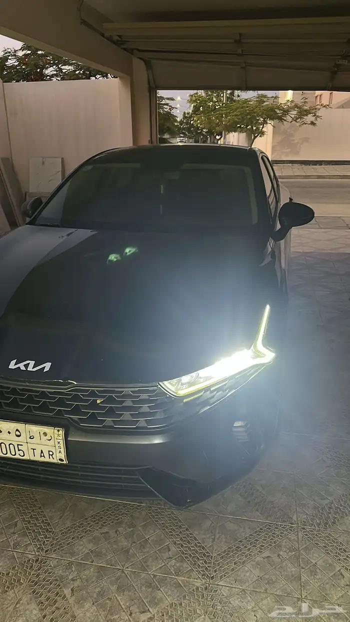 كيا K5 4