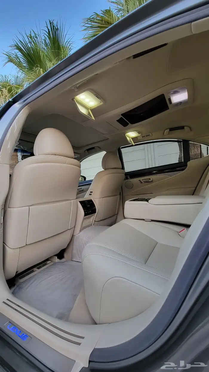 لكزس Ls 600H 2015 الفئة الفاخرة 36