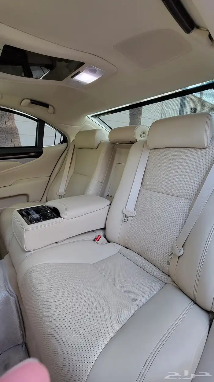 لكزس Ls 600H 2015 الفئة الفاخرة 37