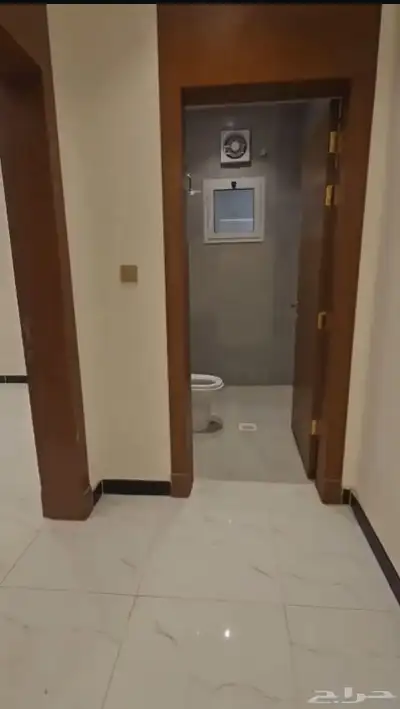 شقة جديده للإيجار حي الريان 6