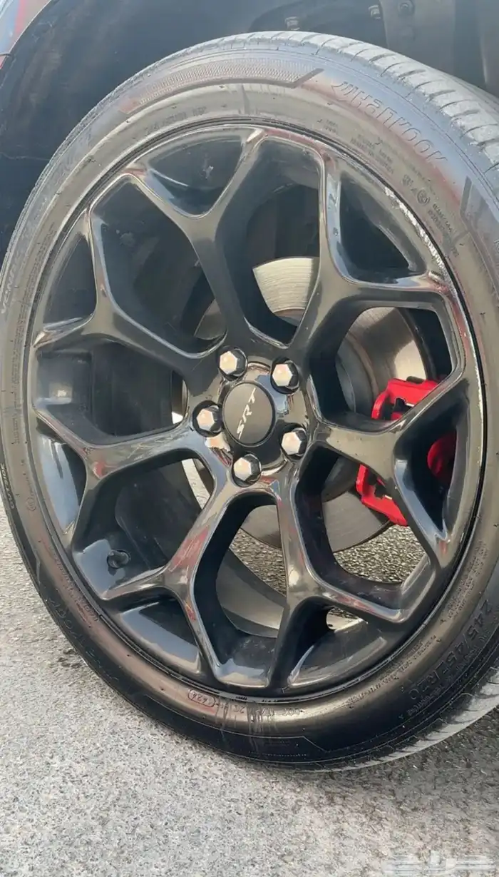 للبيع 4 جنوط كرايسلر Rt أصلية 1