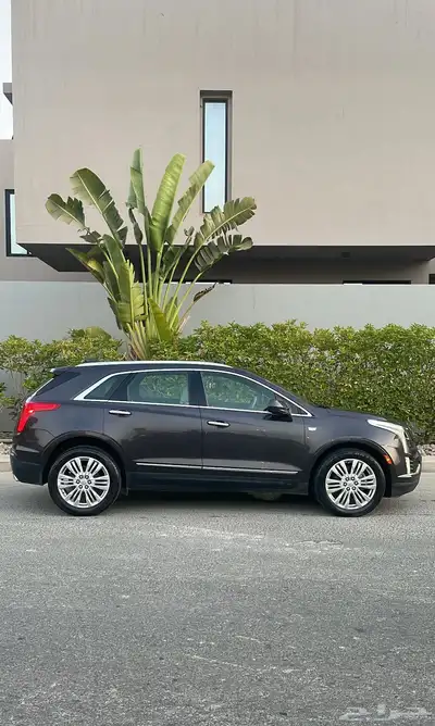 كاديلاك XT5 نظيف index