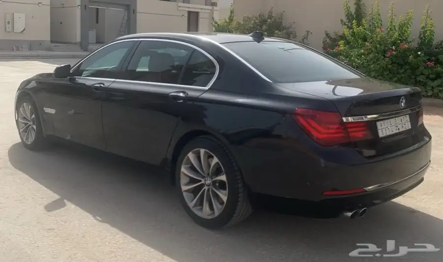 بي ام دبليو BMW 730Li فل ناغي 2015 index
