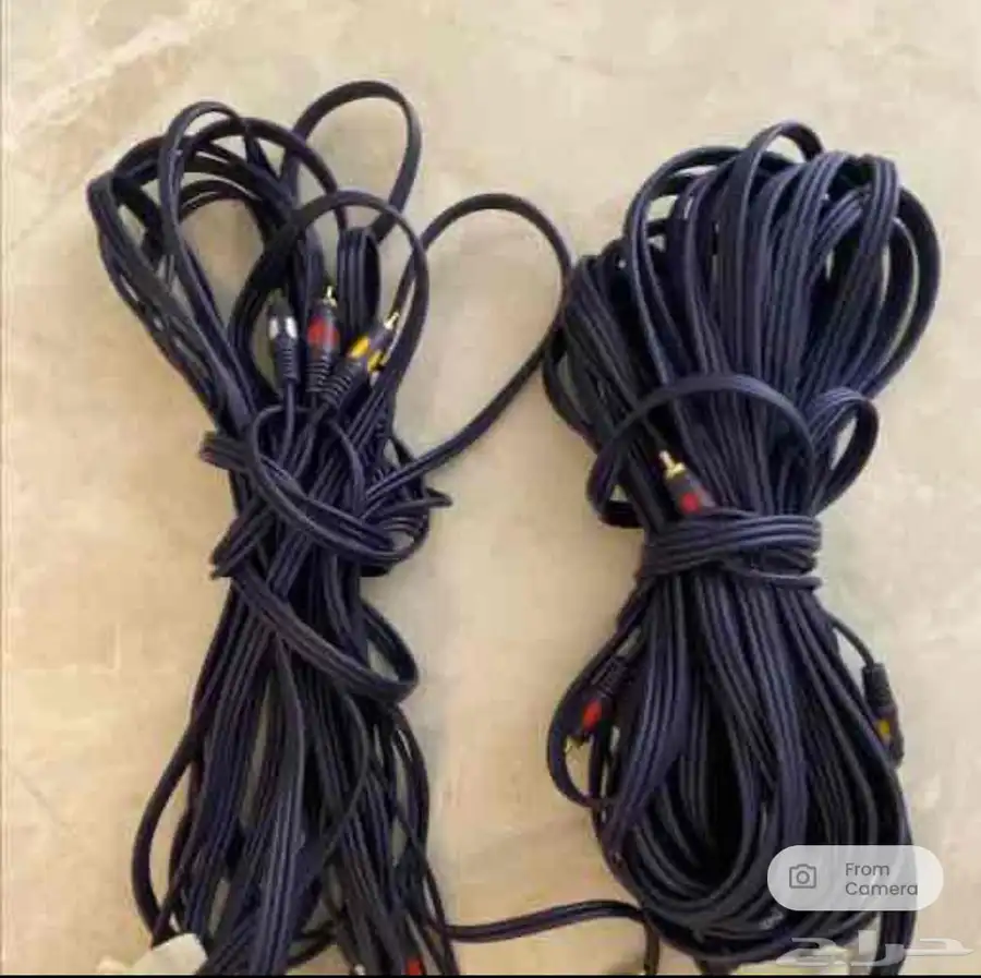 كوابل وشواحن وكاميرا 2