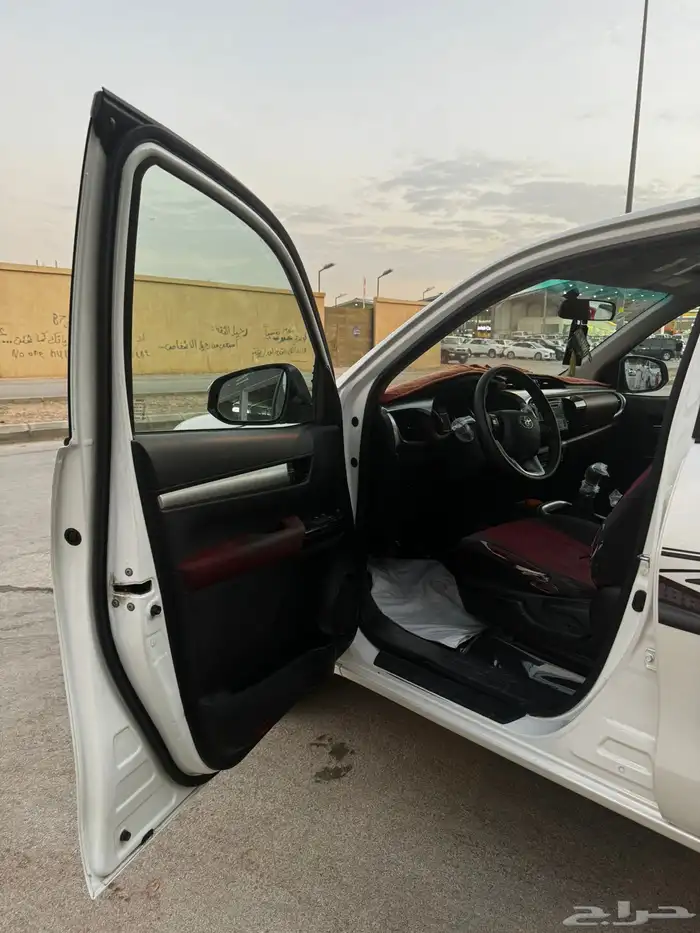 هايلكس 2021 فل 5