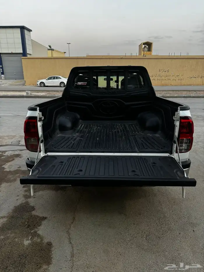 هايلكس 2021 فل 15