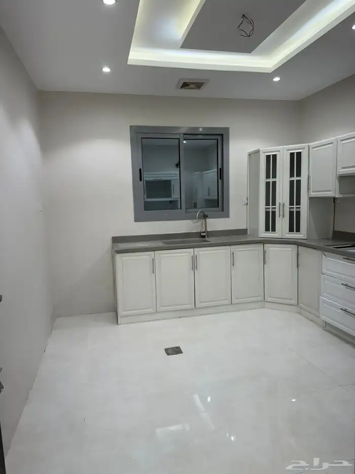 شقة للإيجار بحي الصواري 9