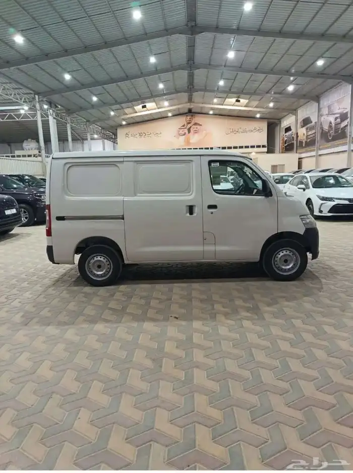 لايت إس توماتيك 2025 2