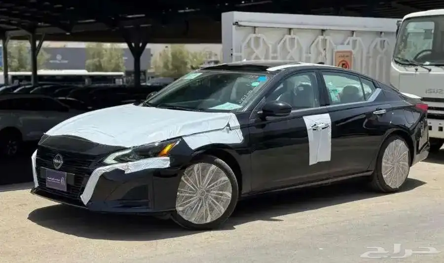 نيسان التيما 2025 (ستاندر و نص فل) عازل حراري مجاني 3