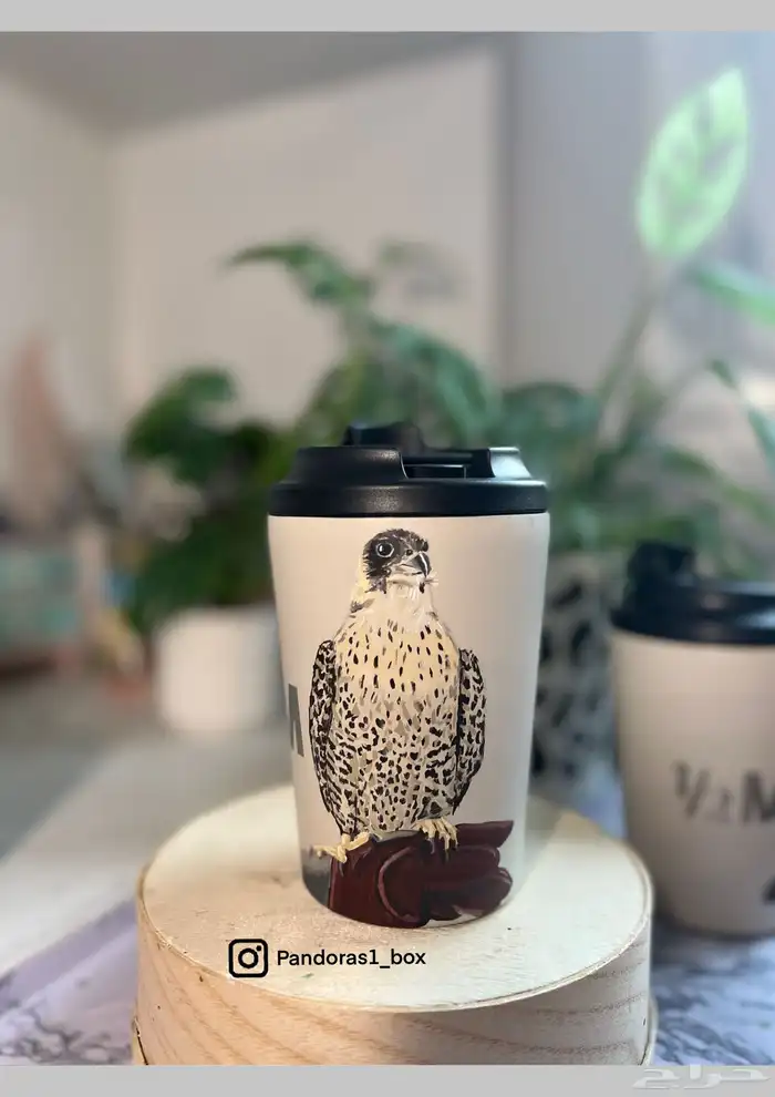 كوب هاف مليون برسمة صقر 0