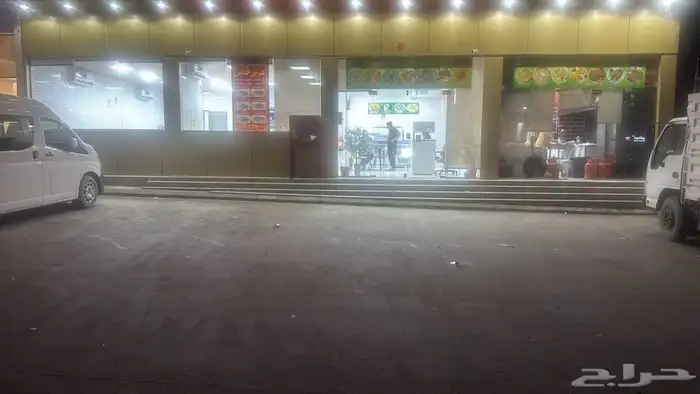 مطعم للبيع 0