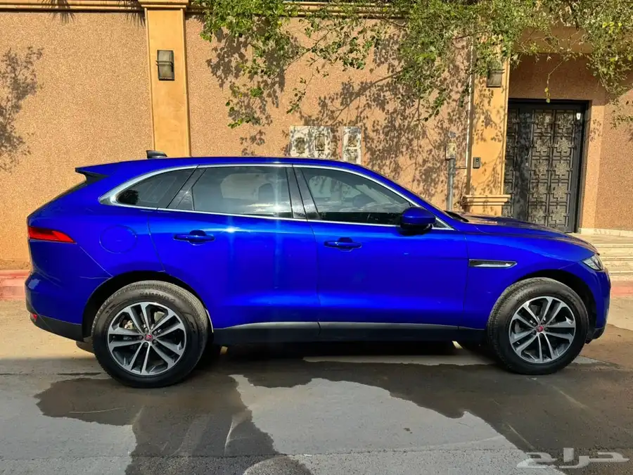Jaguar F Pace 2020 - Blue index