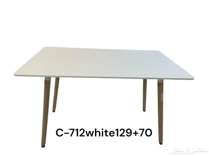 طاولات وكراسي 13
