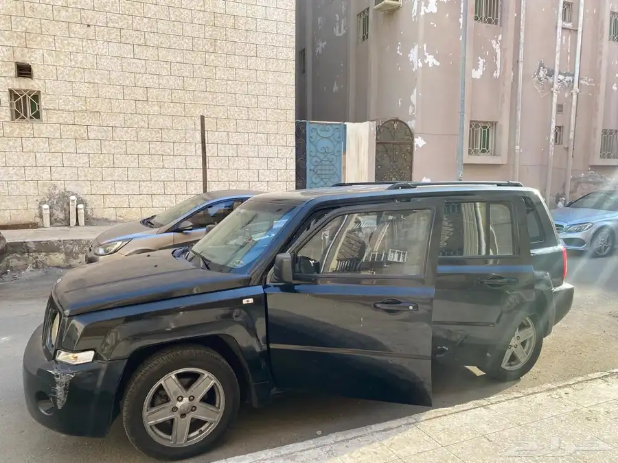 Jeep باتريوت 2010 للبيع او البدل نظيف 2