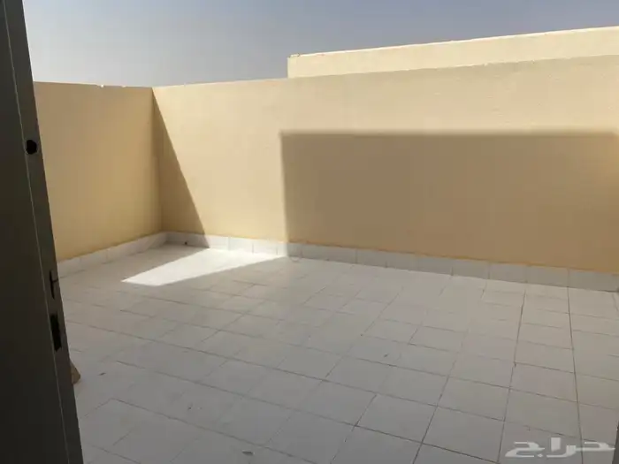 شقة للايجار حي المهدية 4