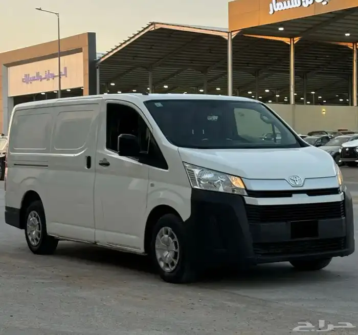 باص هايس فان ديزل بضاعة للايجار مع السايق 1