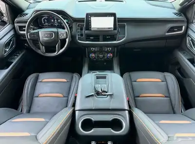 GMC Yukon AT4 2023 0