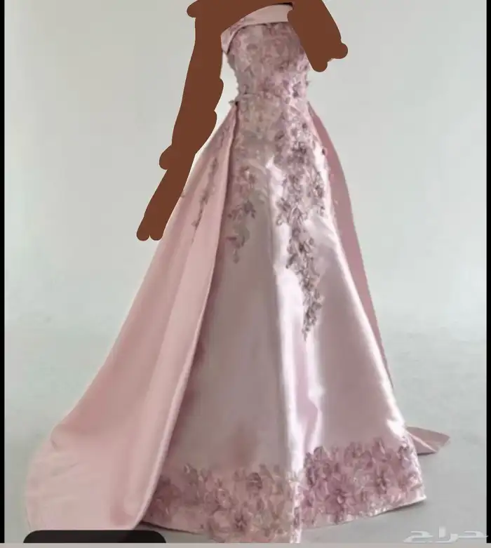 فستان ملكه 1