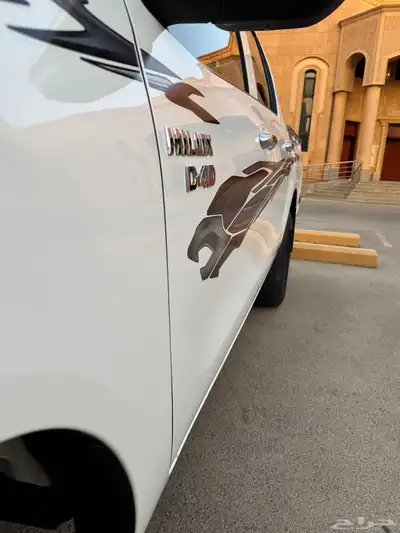 هايلوكس 2023 ديزل دبل نظيفه جدا 12