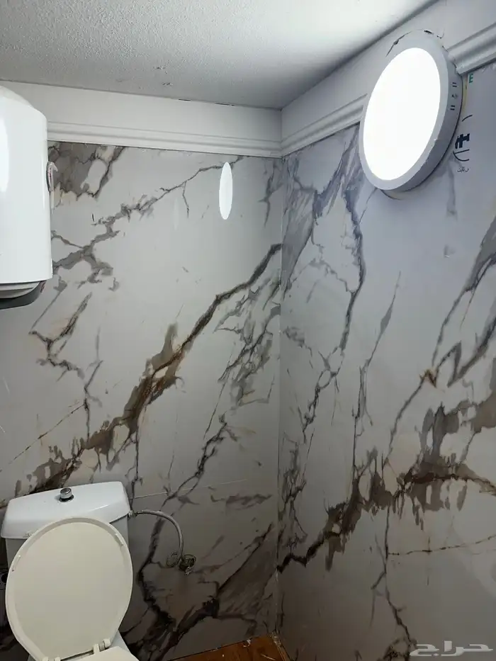 استوديو واسع بجلسة خارجية ايار يومي فقط 15