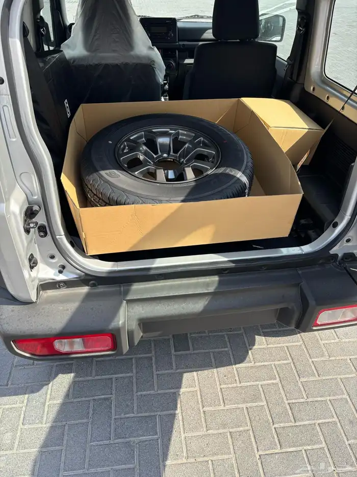 سوزوكي جمني 2026 ب 77900 شامل ضريبة قير عادي عرض خاص حصريا 11