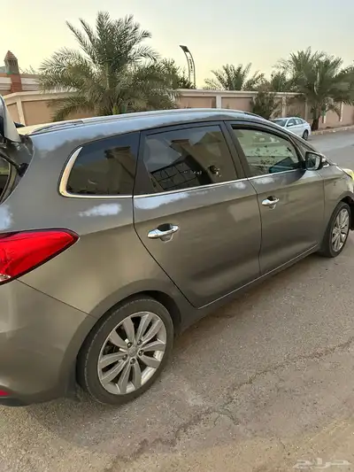 كارنس واجن 0