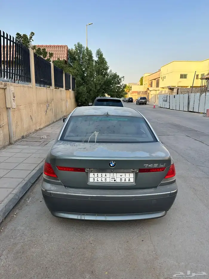 بي ام 2003 للبيع 4