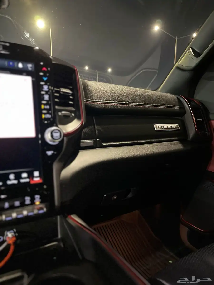 دوج رام ريبل 2022 v8 سعودي مالك اول تحت الضمان 26