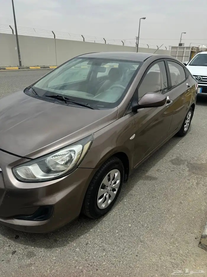 اكسنت 2012 قير عادي 1