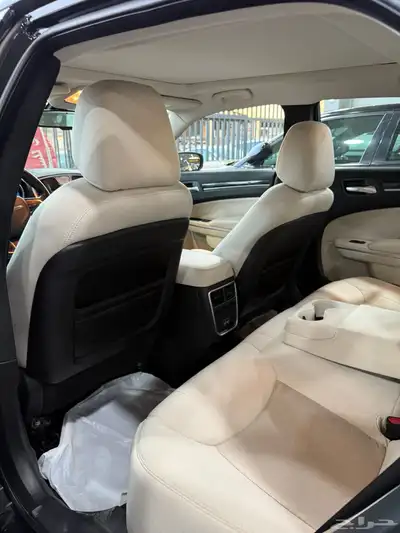 كرايزلر C300 2021 نص فل ليمتد V8 5.7 معرض(الرشيدي) 7