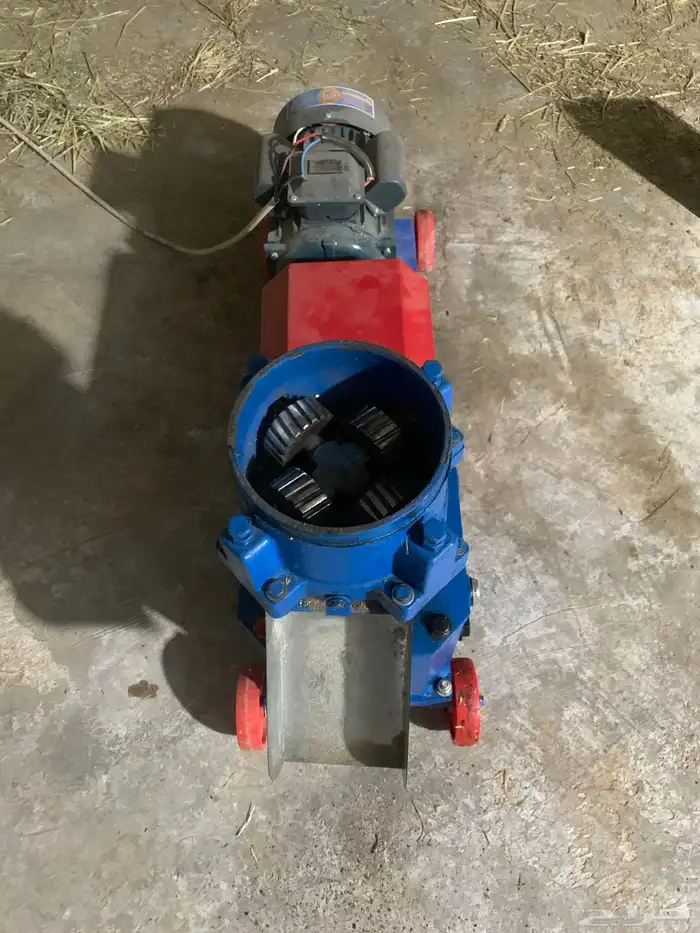 مكبس علف 11