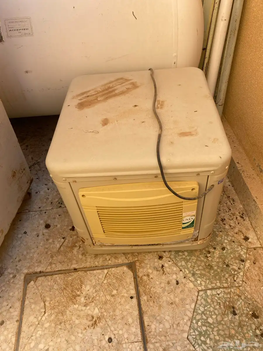 مكيف صحراوي 110كهرب مطفى شغال له 3 4 سنوات طافي 7