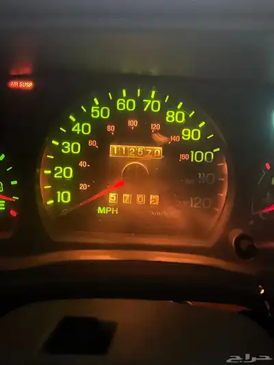 فورد قراند مركيز 2003 ذهبي 8