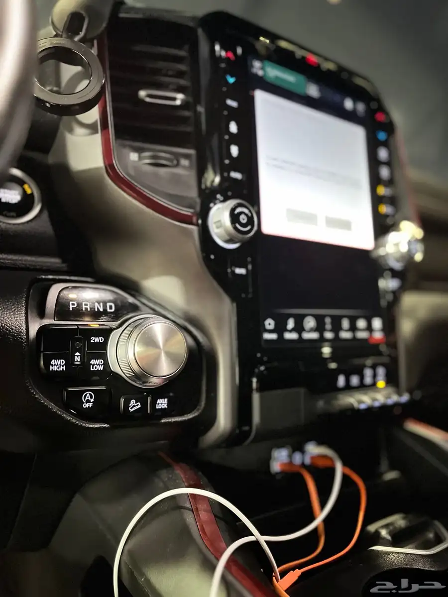 دوج رام ريبل 2022 v8 سعودي مالك اول تحت الضمان 24