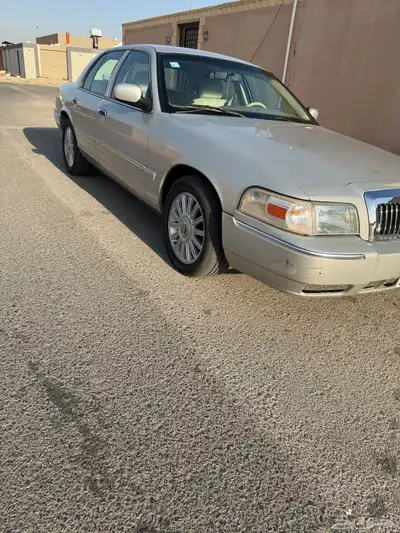فورد ماركيز 2008 أمريكي 3