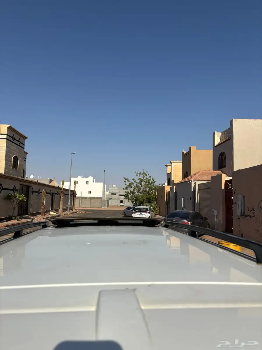 نتيفا 2007 فل كامل فتحه بالسقف فيه رفرف ماشي 420 على السوم index