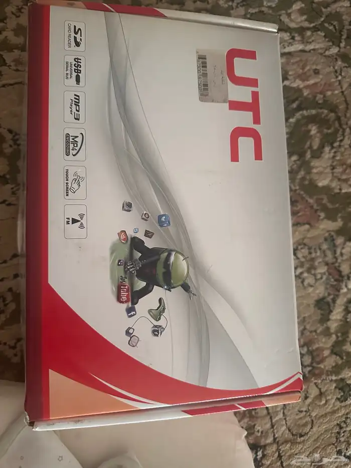 شاشه سياره جديده ب كرتونها ما استخدمت ابد. 0