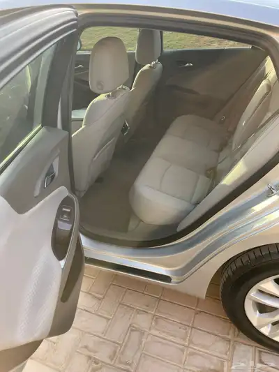 للبيع ماليبو 2018 نظيف 6