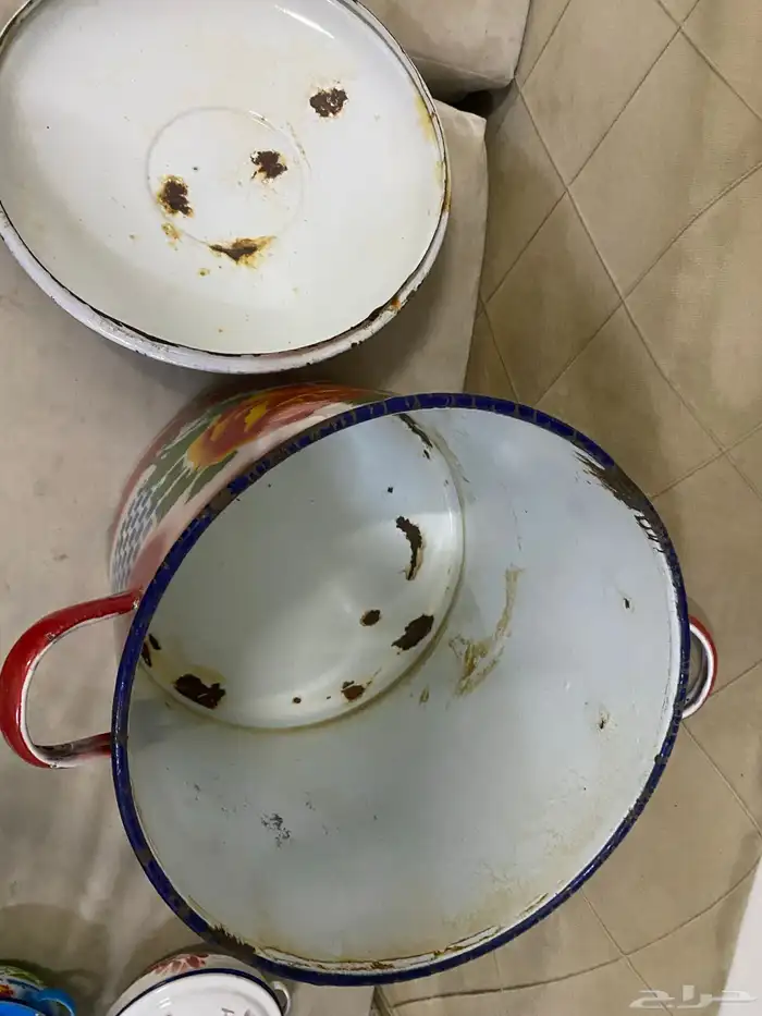 سطل غضار كبير مميز ونادر 5