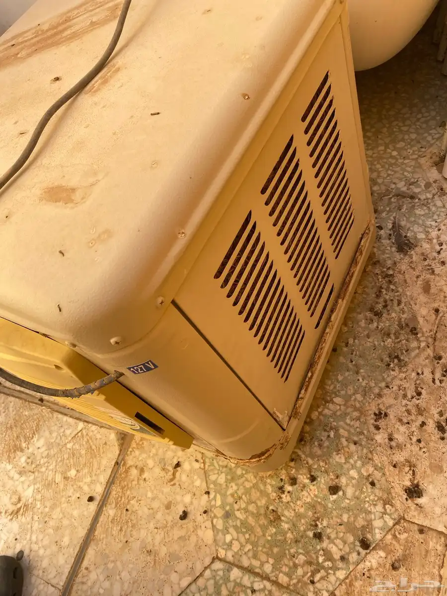 مكيف صحراوي 110كهرب مطفى شغال له 3 4 سنوات طافي 3