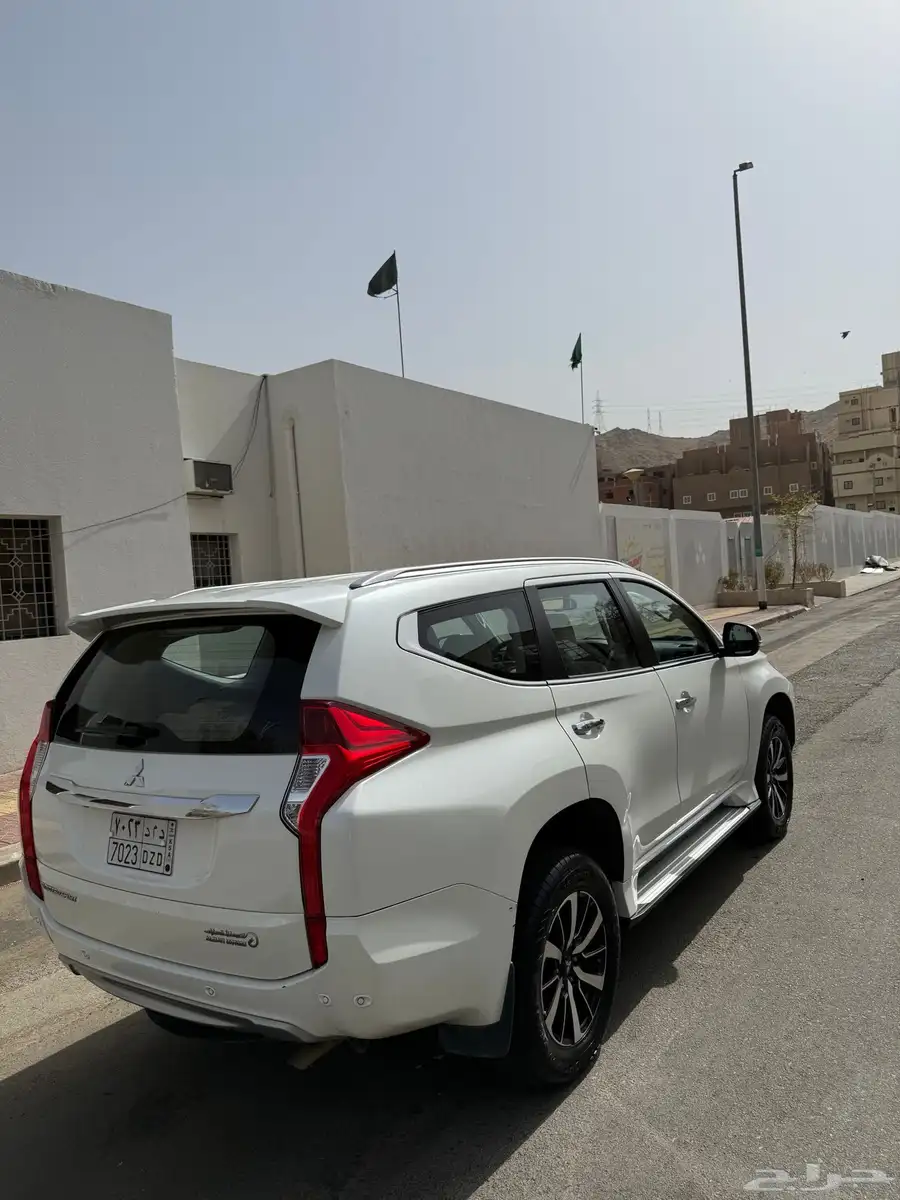للبيع مونتيرو  بودي وكالة أول مالك السيارة  اخو الجديد 4