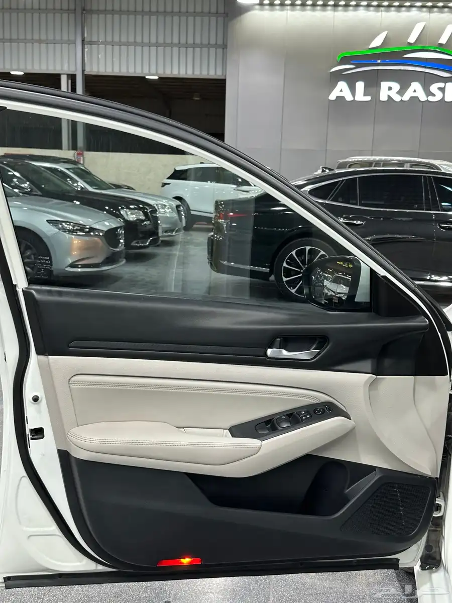 التيما 2020 لؤلؤي ستاندر S لدى معرض(عبيد الرشيدي) 32