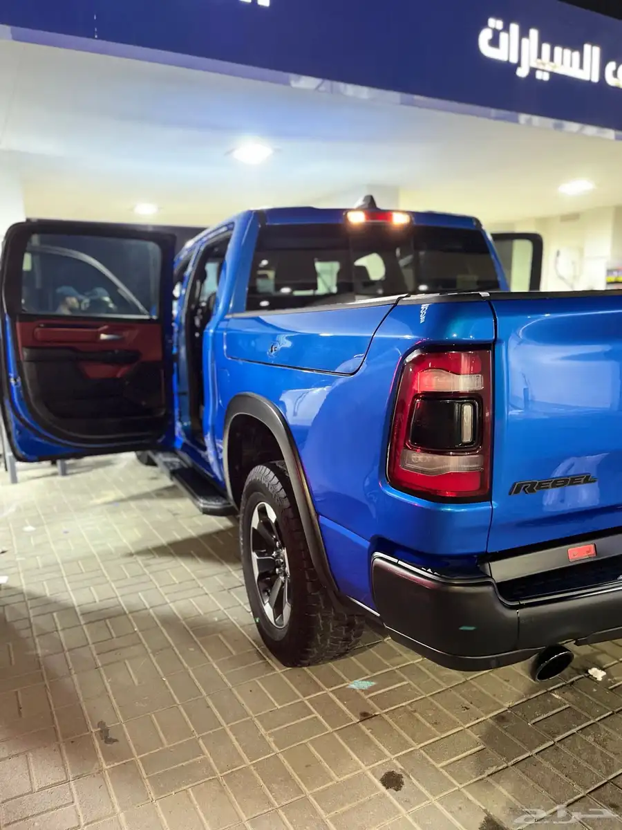 دوج رام ريبل 2022 v8 سعودي مالك اول تحت الضمان 8