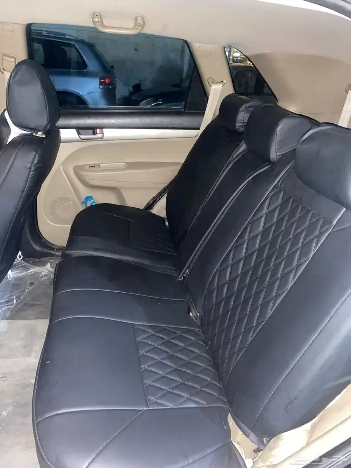 2012 model car 7 seat 4