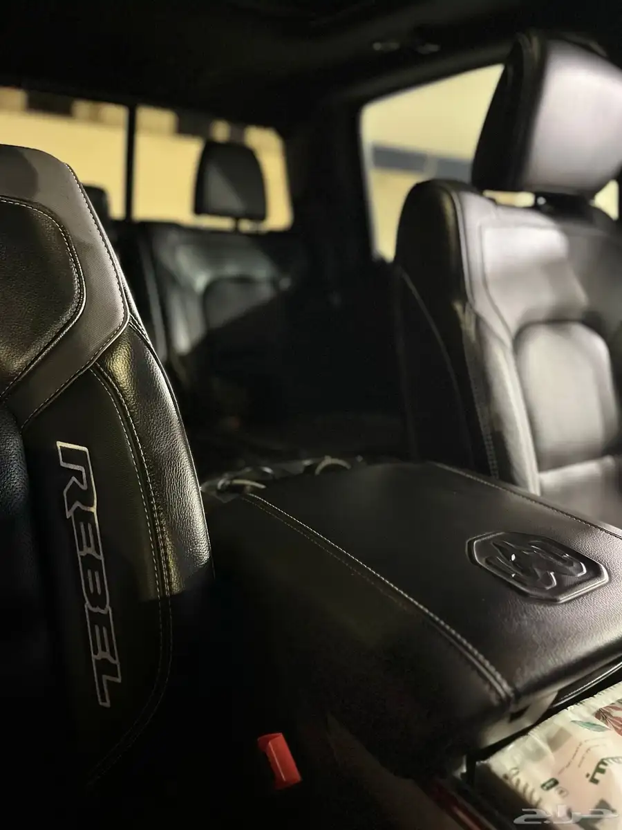 دوج رام ريبل 2022 v8 سعودي مالك اول تحت الضمان 32