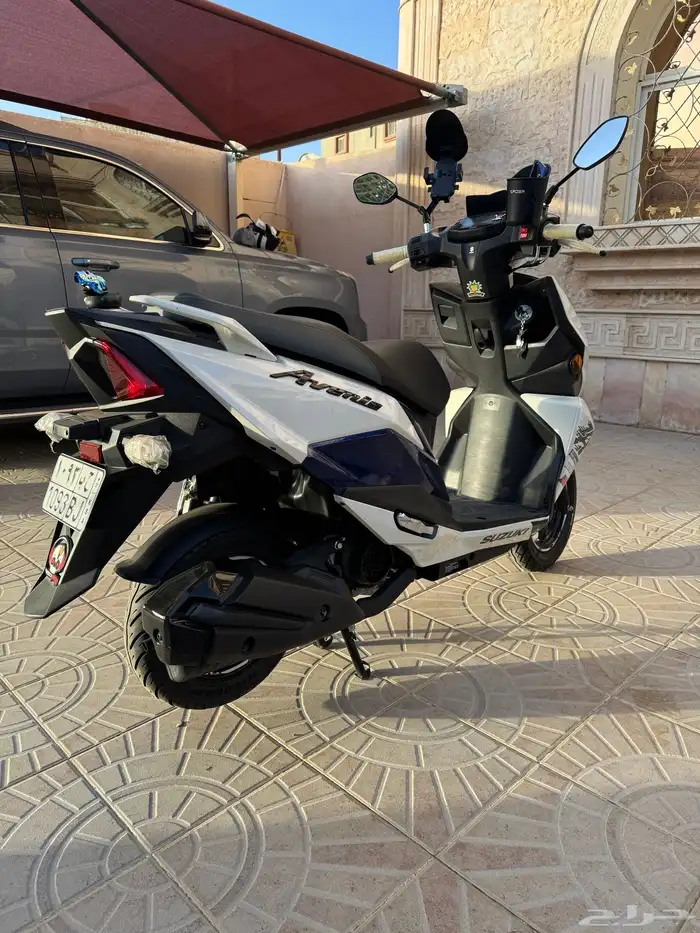دباب سزوكي افينوس 2024 8