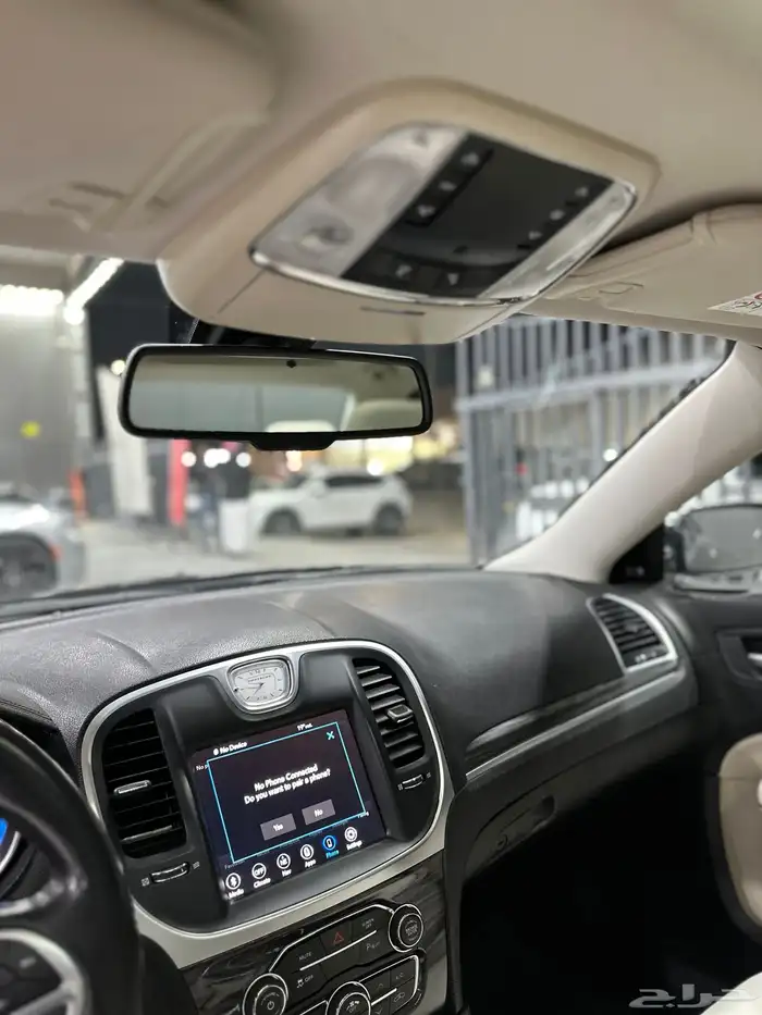 كرايزلر C300 نص فل 2021 هيمي V8 5.7 معرض(الرشيدي) 21