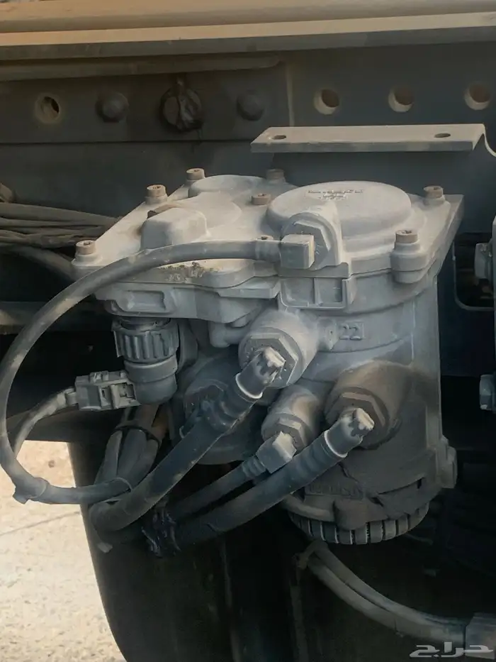 قطع غيار شاحنات اكتروس - مان - فولفو 12